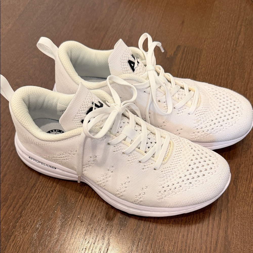 APL Techloom Pro